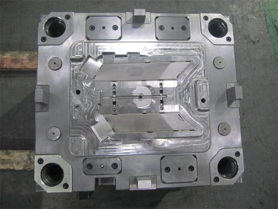 Auto Grille Mould